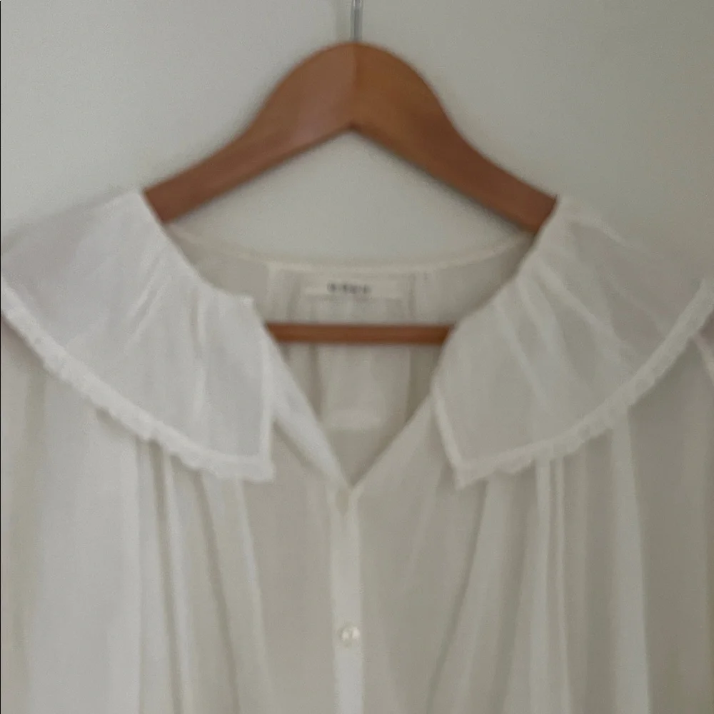 Doen Sheer White Blouse with Ruffled Collar - Picture 8 of 9
